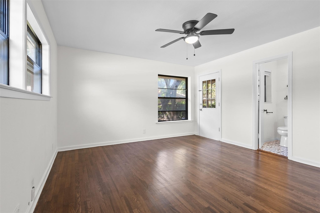 1110 Western Boulevard - Photo 25