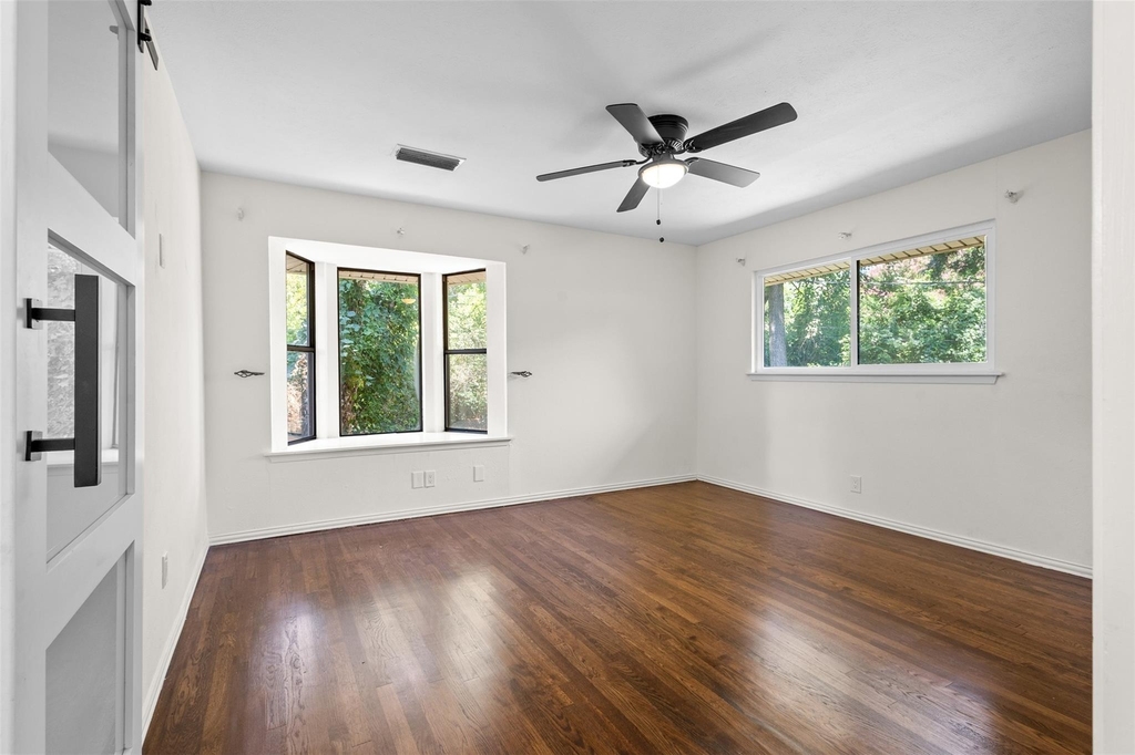 1110 Western Boulevard - Photo 17