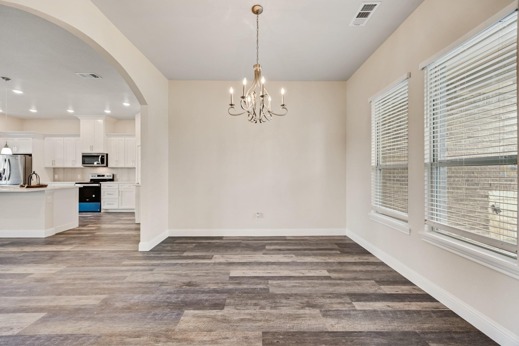 3334 Knight Street - Photo 4
