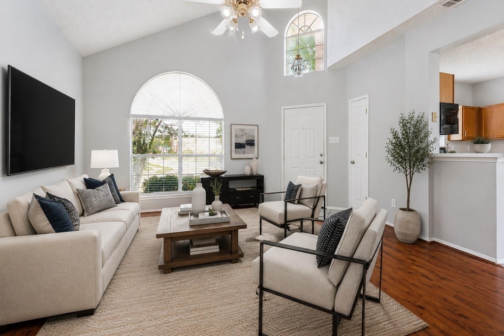 6722 Conestoga Drive - Photo 2