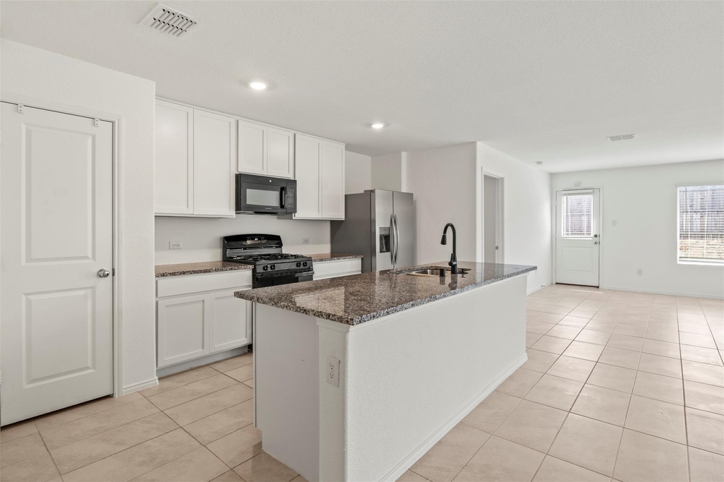 11807 Marcellus Way - Photo 2