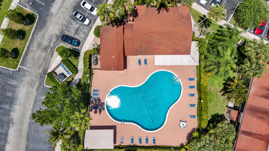 2768 Carambola Circle S - Photo 39