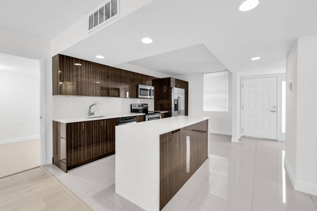 2768 Carambola Circle S - Photo 5