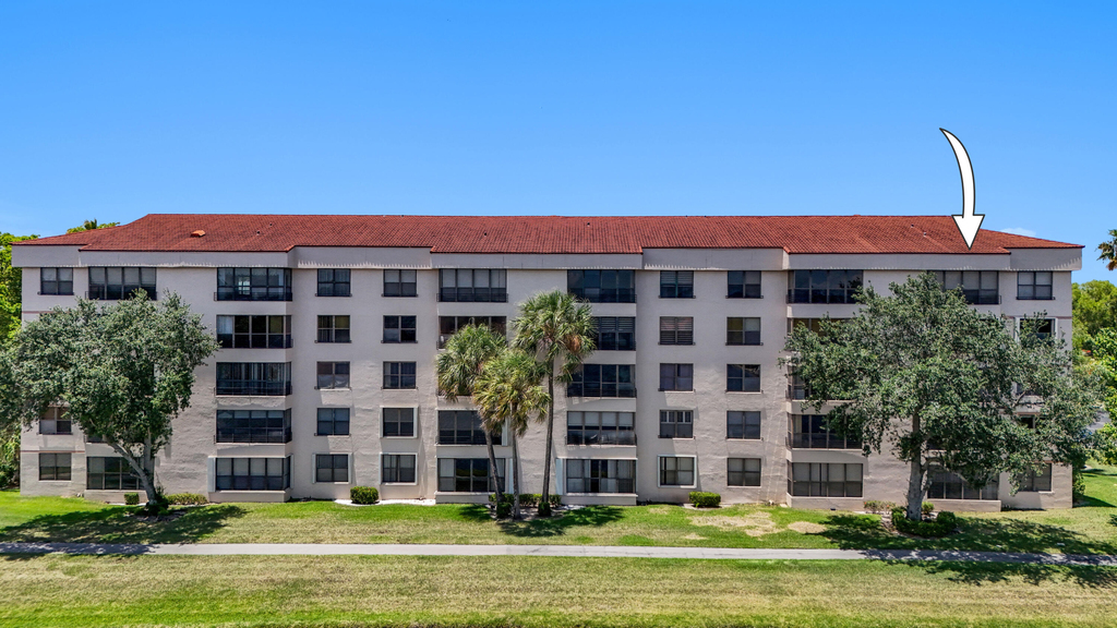2768 Carambola Circle S - Photo 38