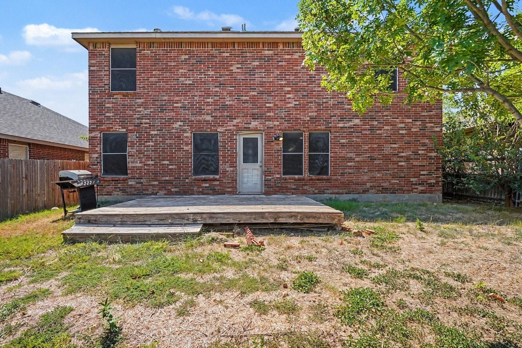 2417 Horseback Trail - Photo 24