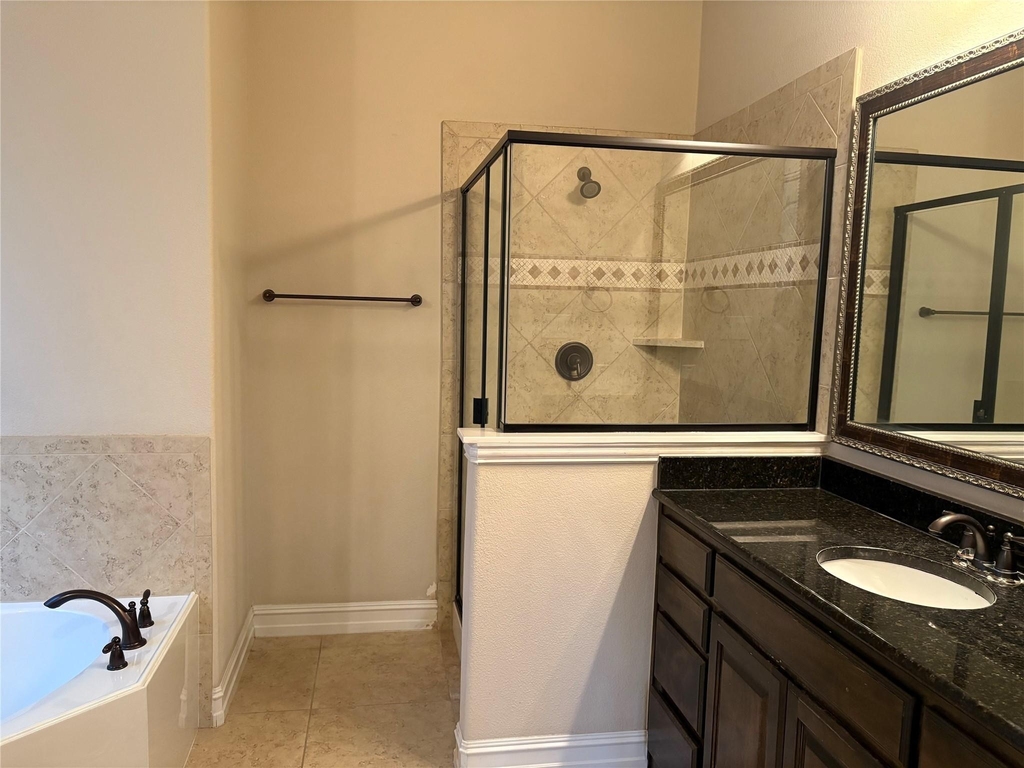 2530 Broadway Drive - Photo 16