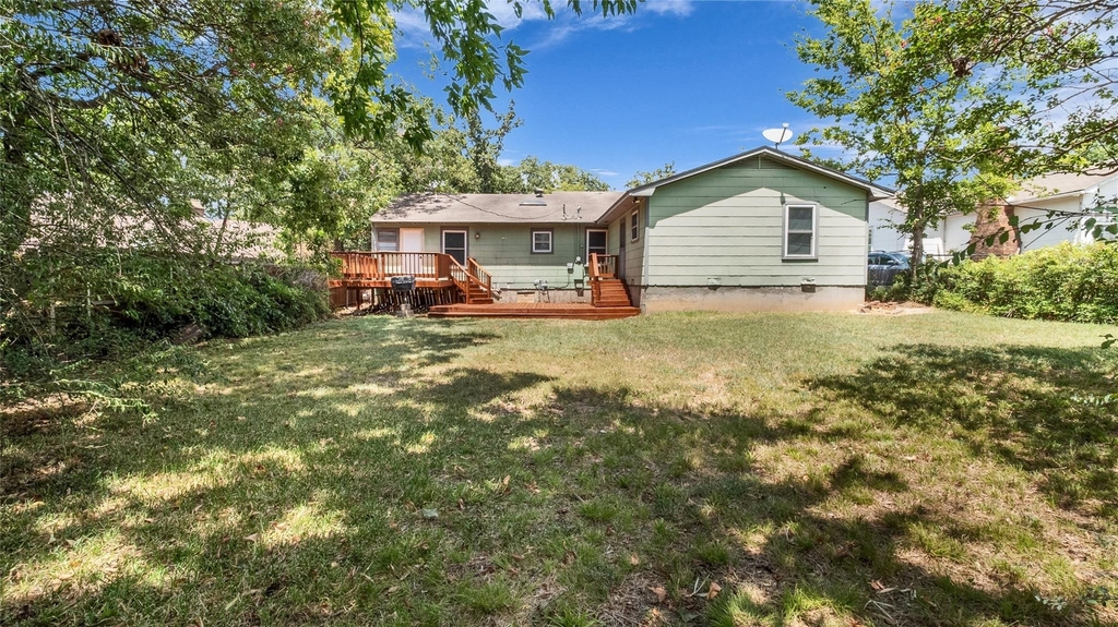 1528 W Day Street - Photo 4