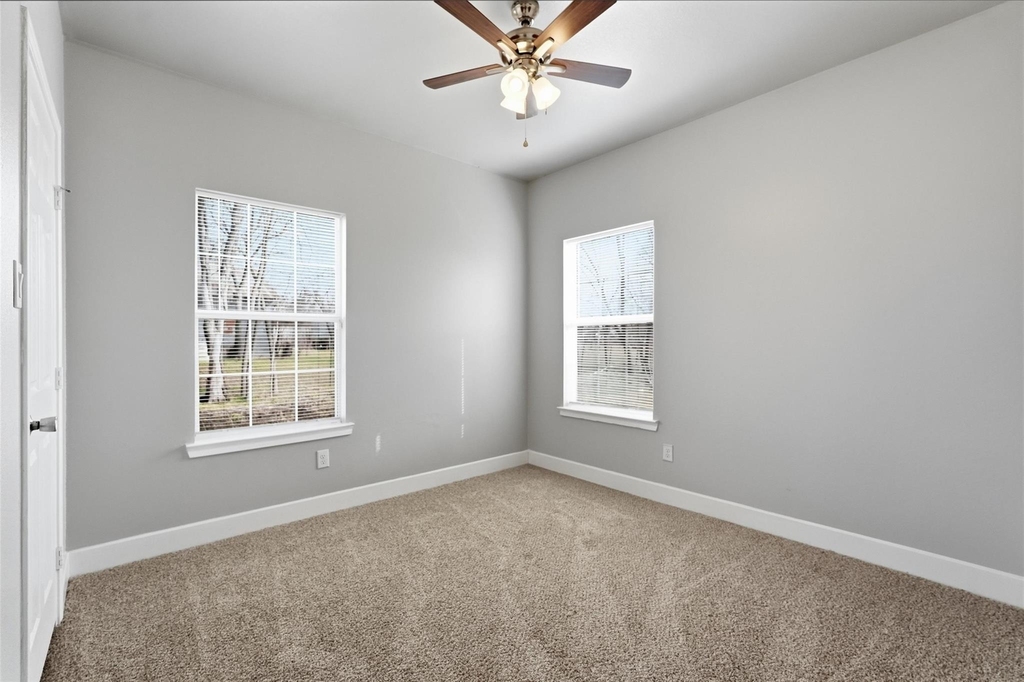 4215 Oneal Street - Photo 16