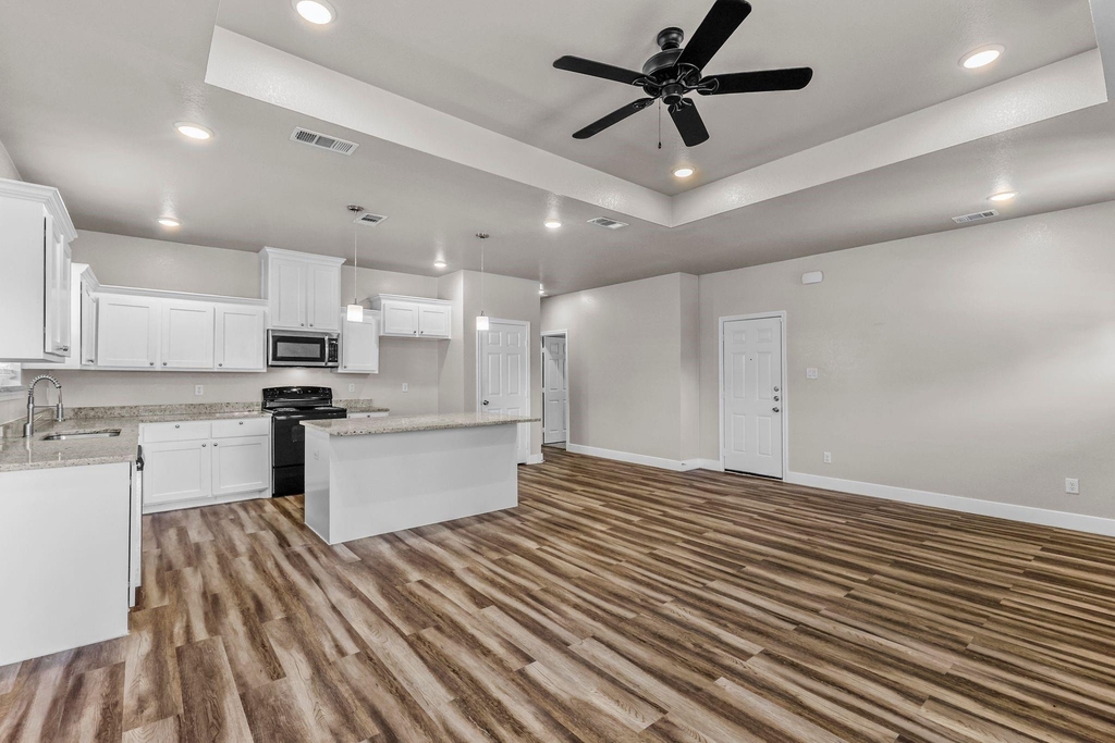 4210 Park Street - Photo 3