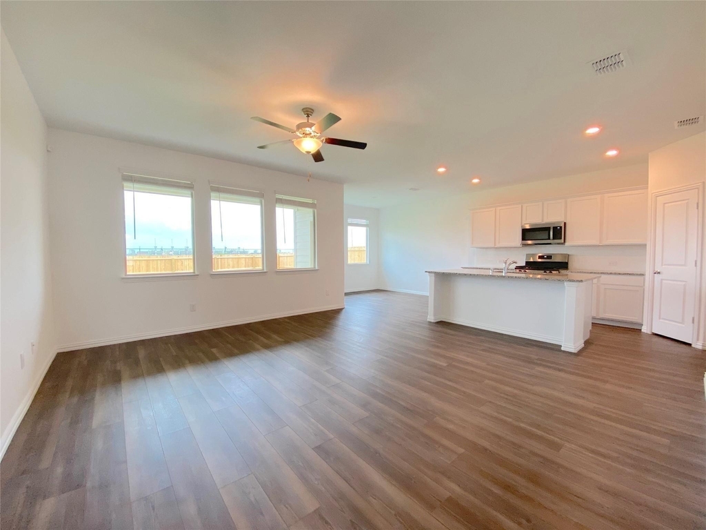 565 Pueblo Bonito Trail - Photo 1