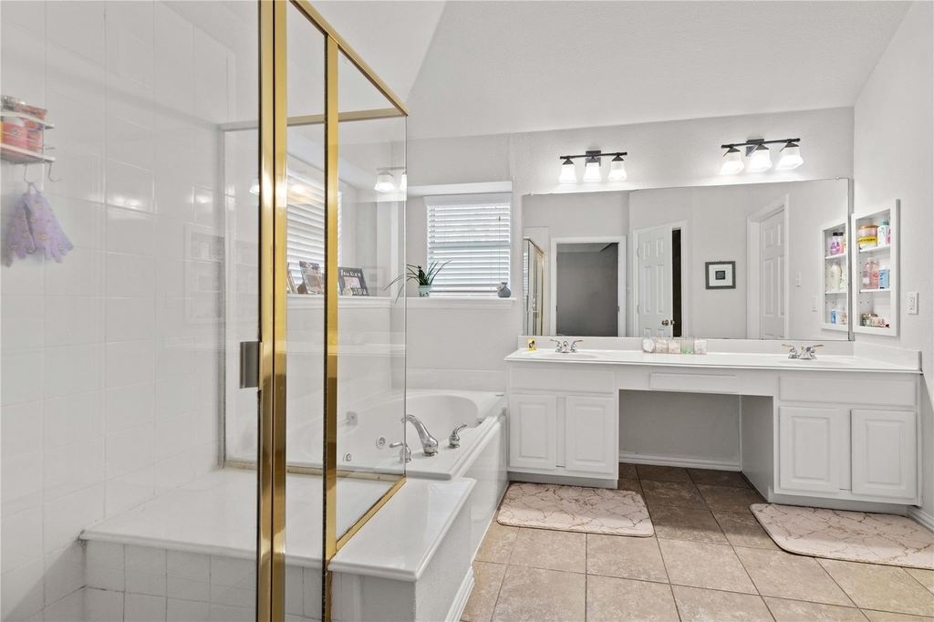 5016 Enclave Court - Photo 20