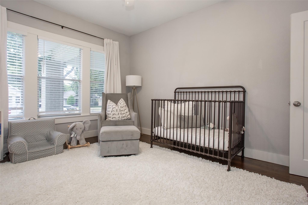 4826 Pershing Avenue - Photo 23