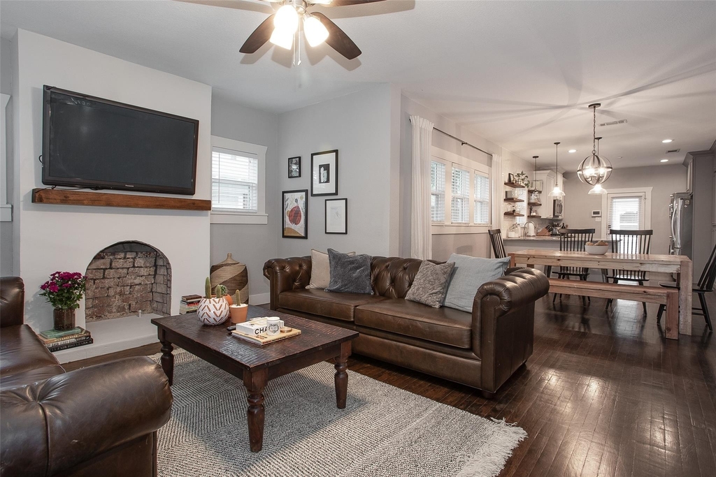 4826 Pershing Avenue - Photo 9