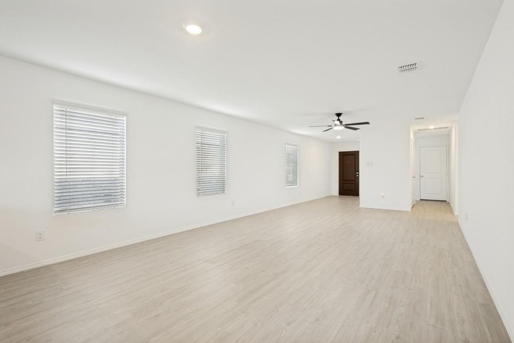 3037 Ashbrook Lane - Photo 15