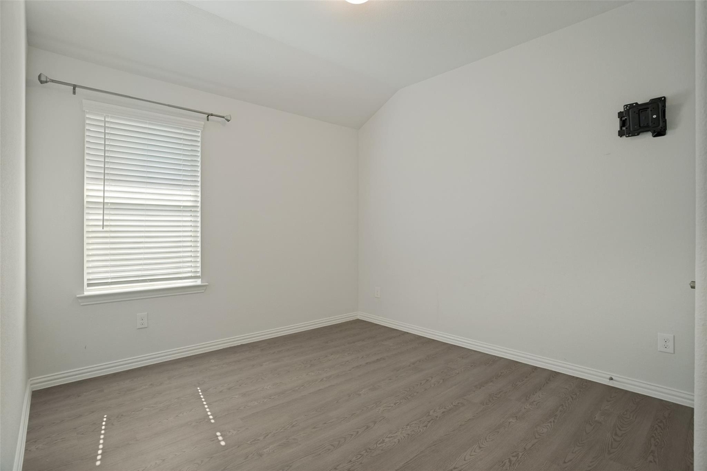 2009 Yale Street - Photo 5