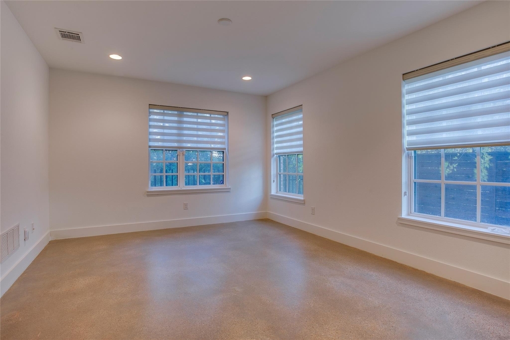 602 Finley Court - Photo 3
