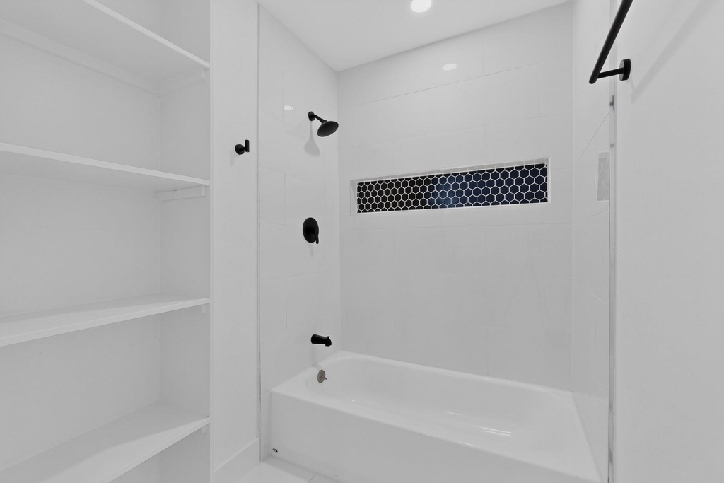 6000 Cool Springs Drive - Photo 25