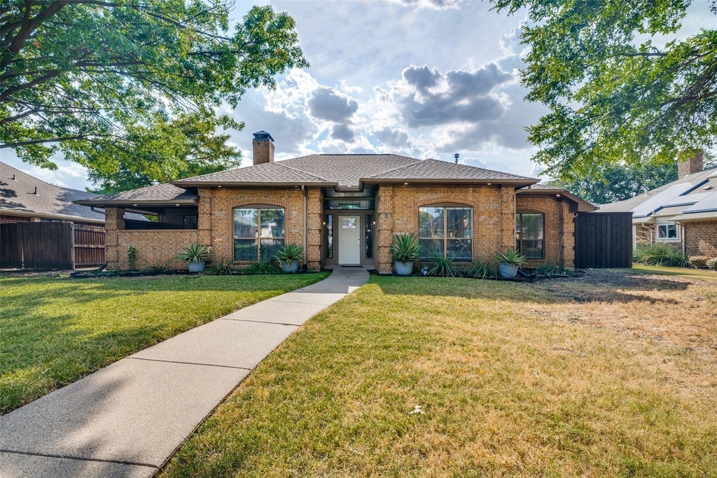 3313 Darion Lane - Photo 0