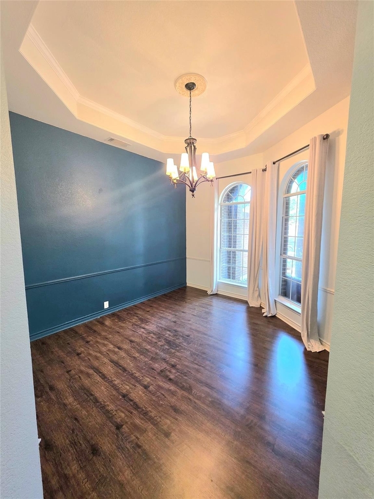 207 Julian Drive - Photo 4