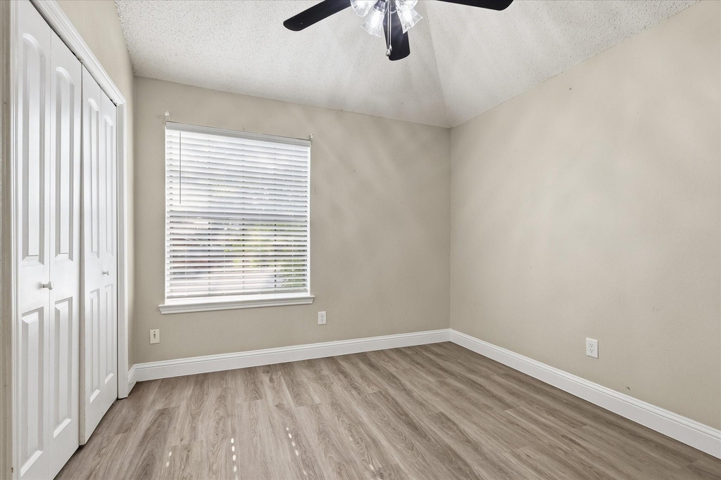 2909 Menlo Park Lane - Photo 3