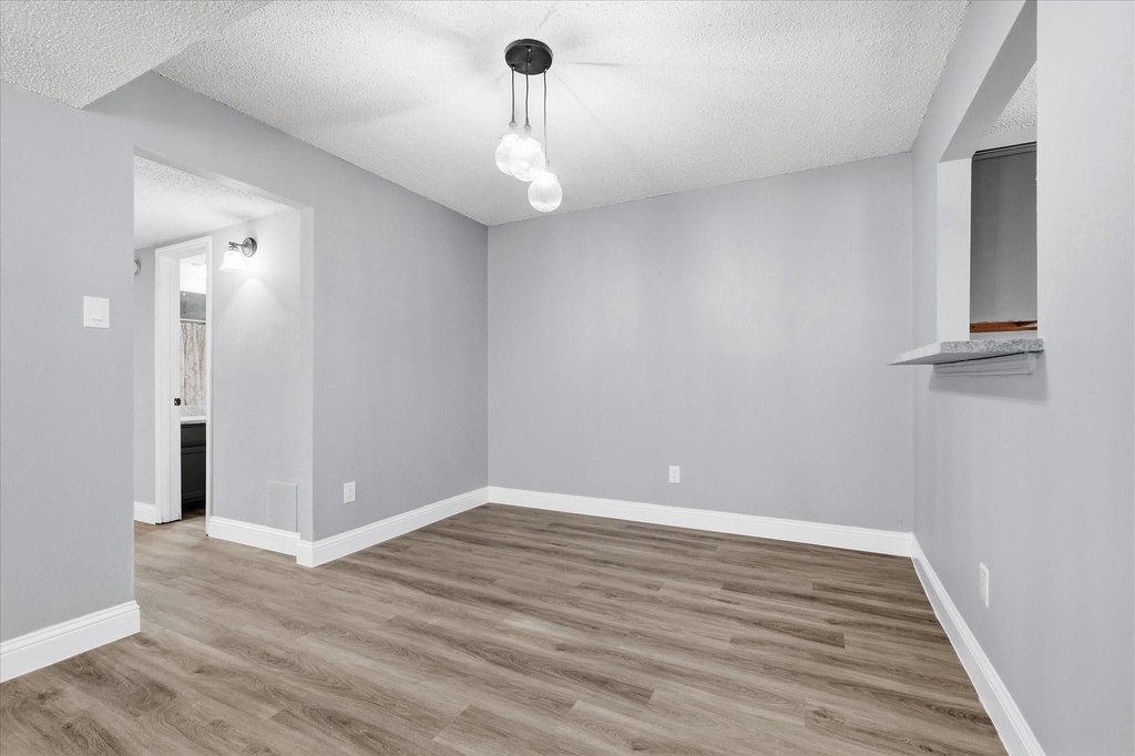 2909 Menlo Park Lane - Photo 8