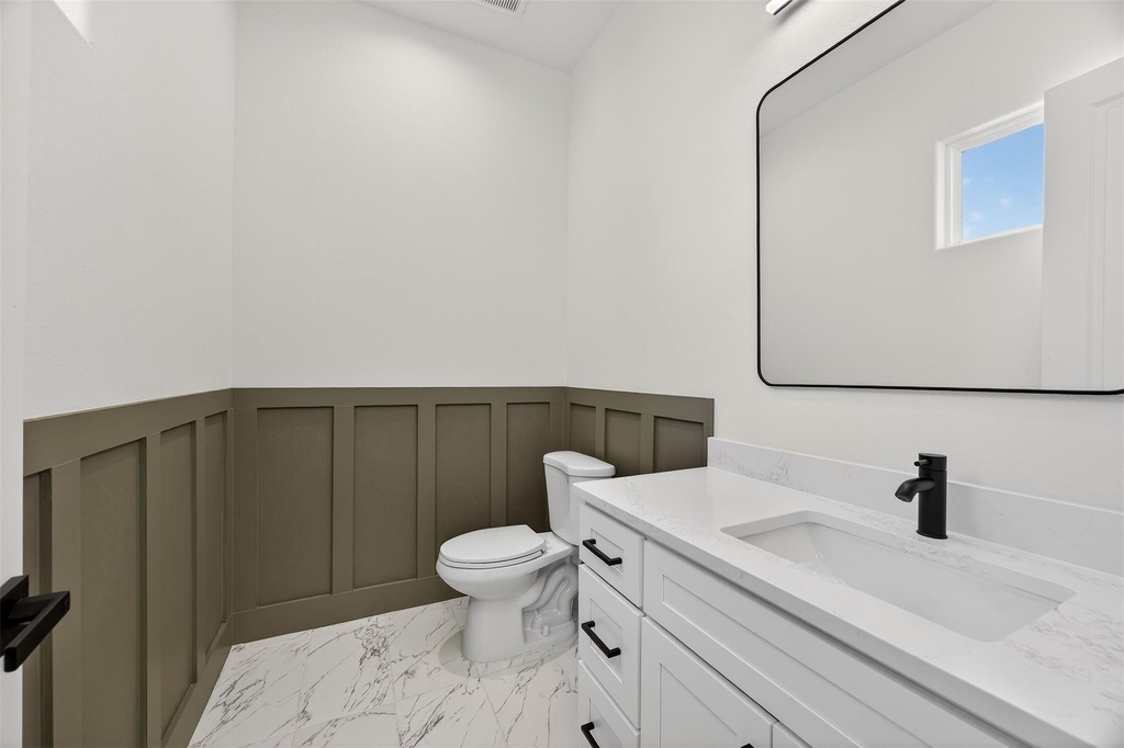 2701 S Jones Street - Photo 11