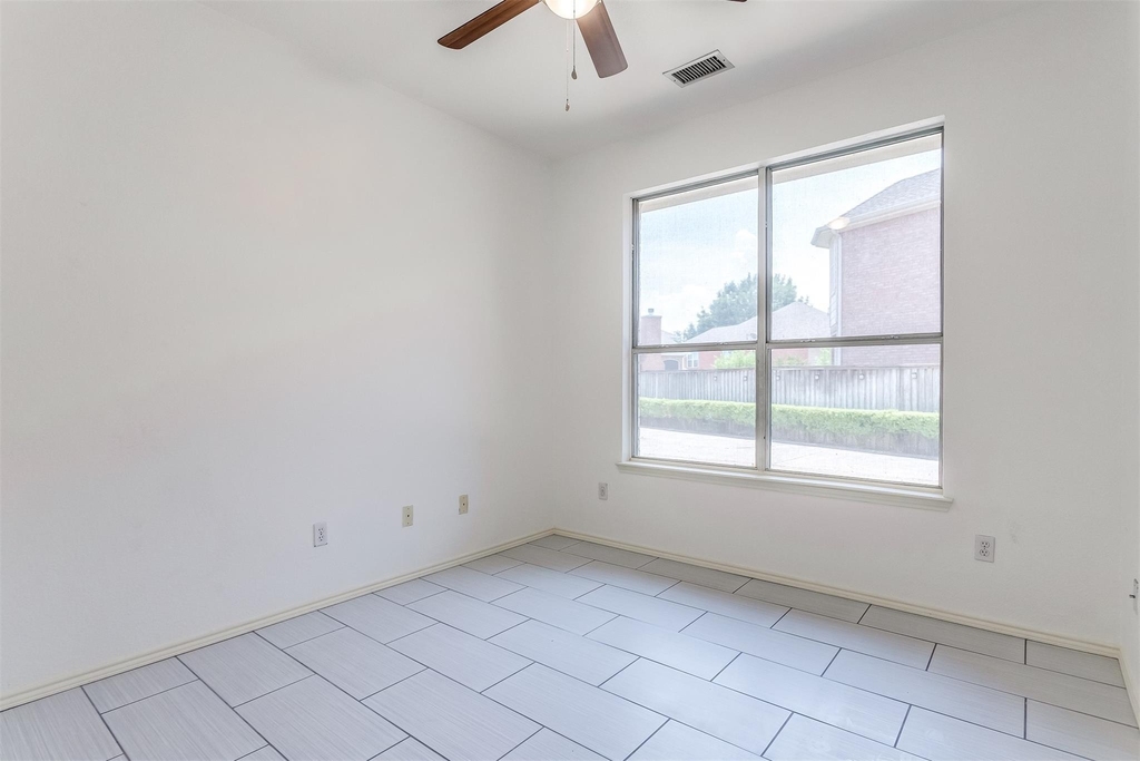 204 Forest Lane - Photo 18