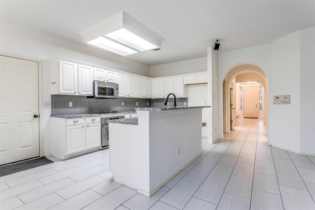 204 Forest Lane - Photo 14