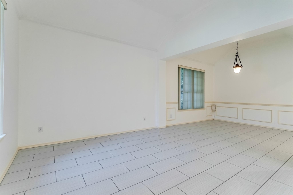 204 Forest Lane - Photo 4