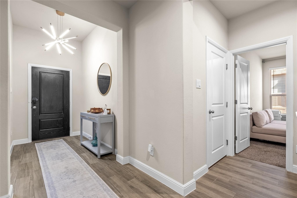 5505 Cypress Point Drive - Photo 4