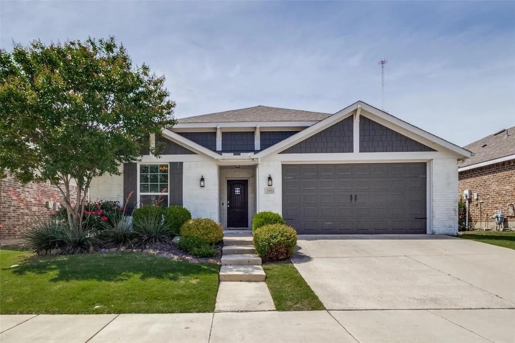 1809 6th Street - Photo 1