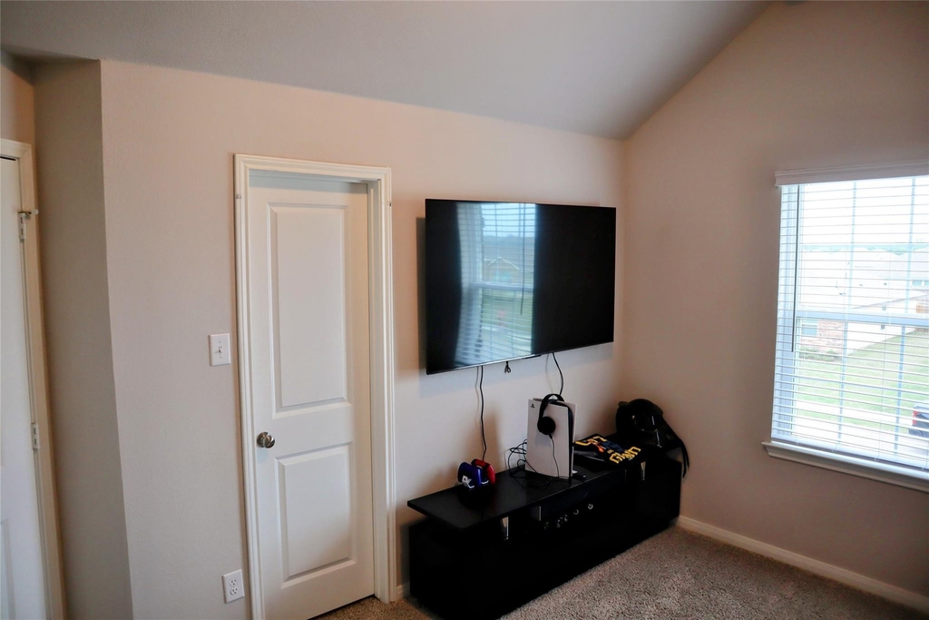 7024 Llano Drive - Photo 31