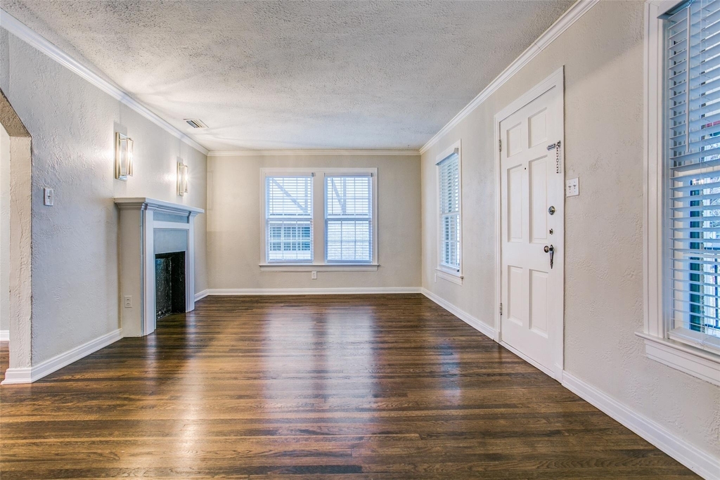 715 Newell Avenue - Photo 2