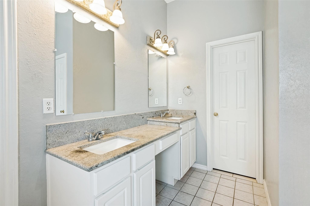 8261 Durham Drive - Photo 6