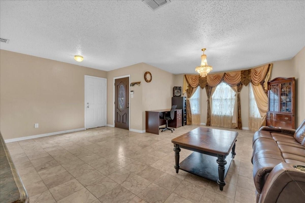 6610 Beryl Drive - Photo 5