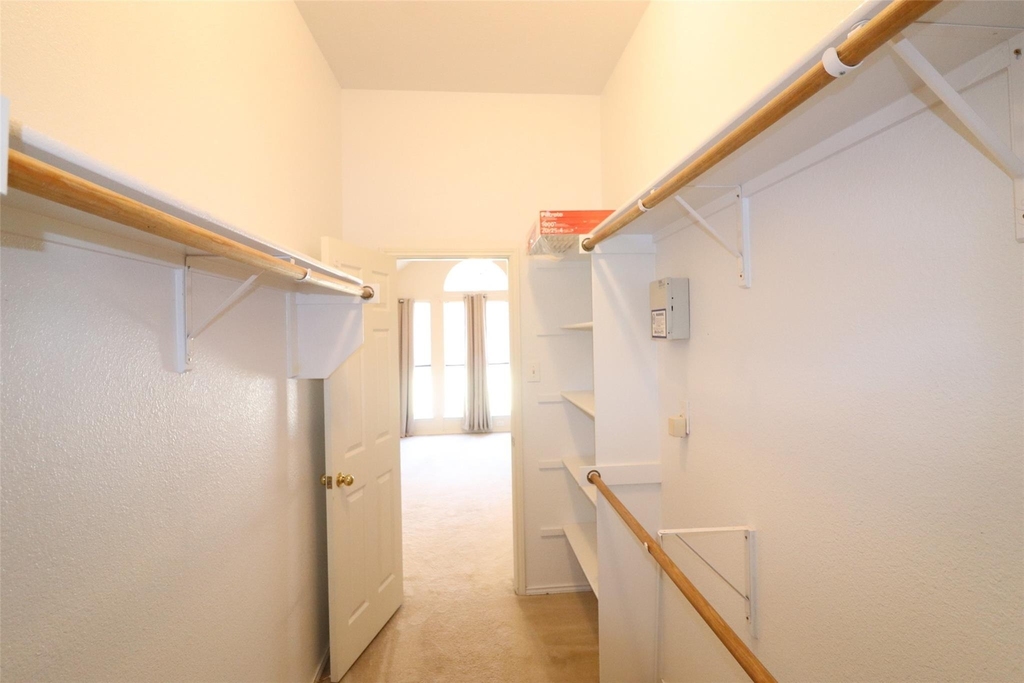 7901 Stonehaven Lane - Photo 18