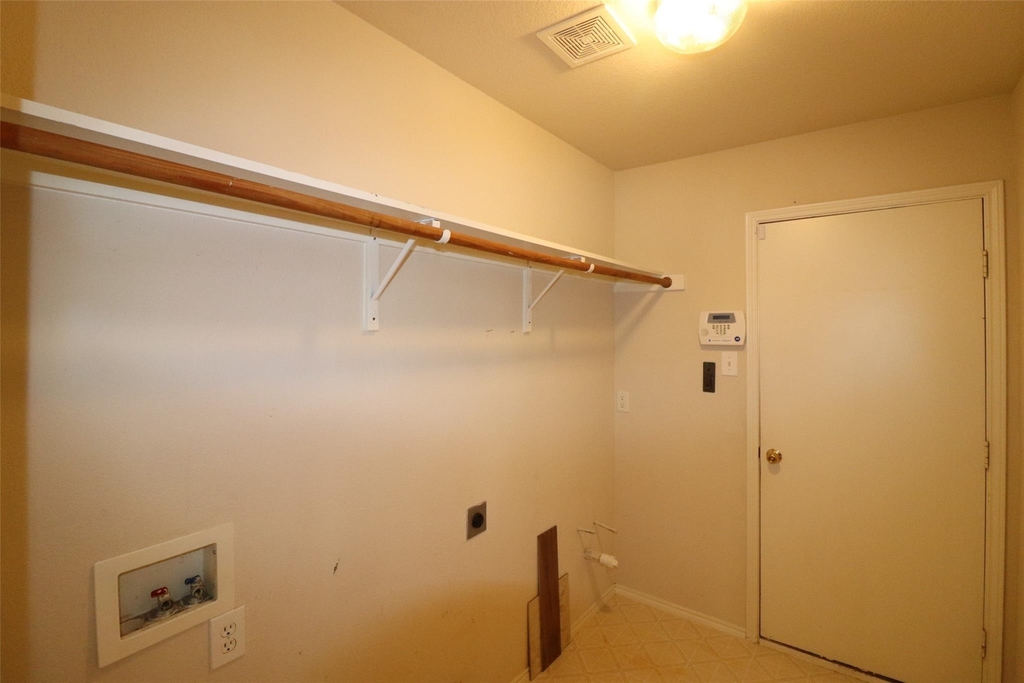 7901 Stonehaven Lane - Photo 22