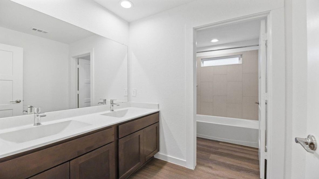 9408 Gossamer Street - Photo 5