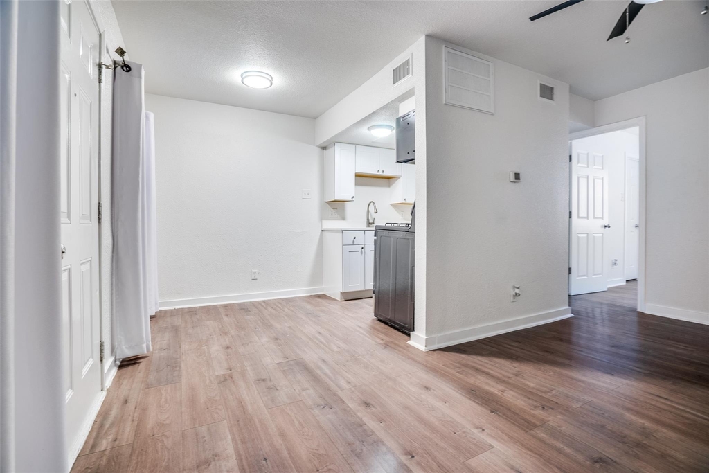 4927 San Jacinto Street - Photo 3