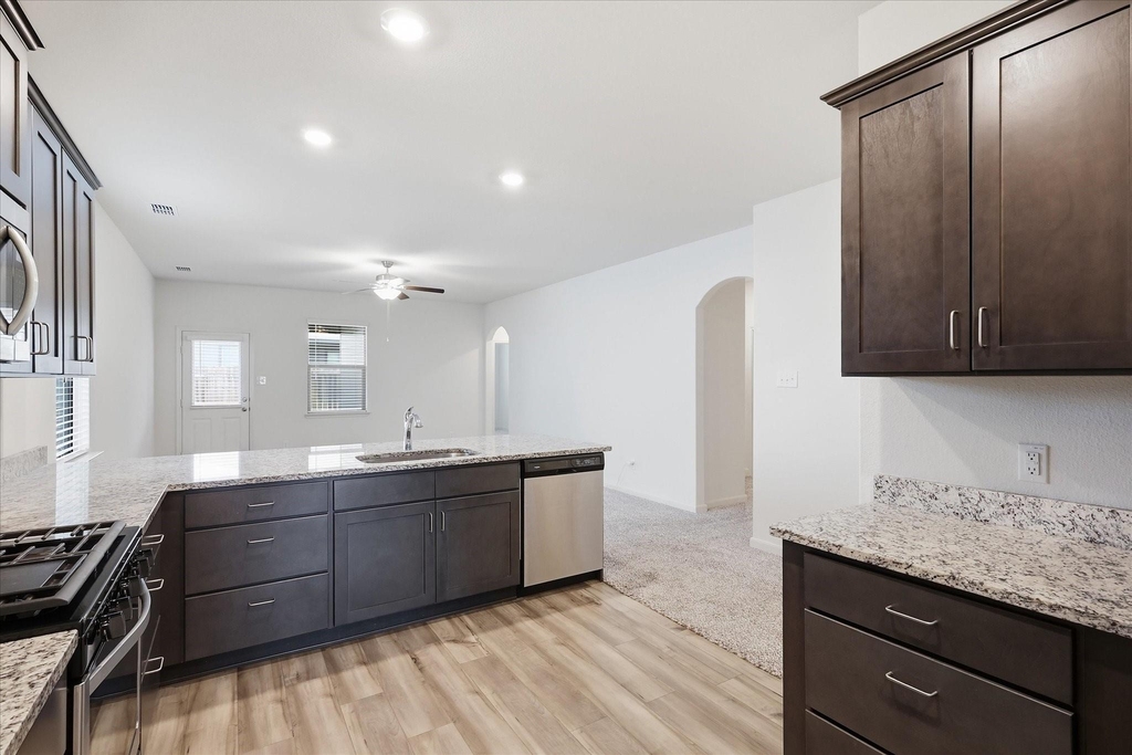 13518 Mineral Road - Photo 10