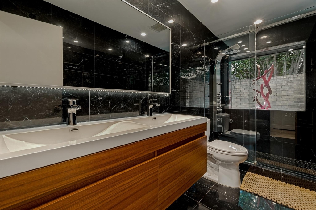 6418 Covecreek Place - Photo 23