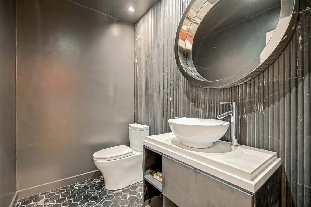 6418 Covecreek Place - Photo 8