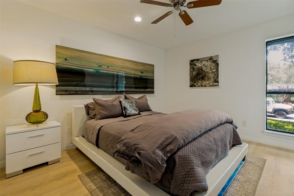 6418 Covecreek Place - Photo 24
