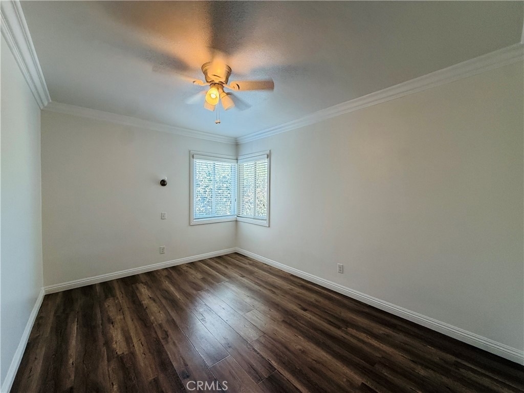1525 W Houston Avenue - Photo 7