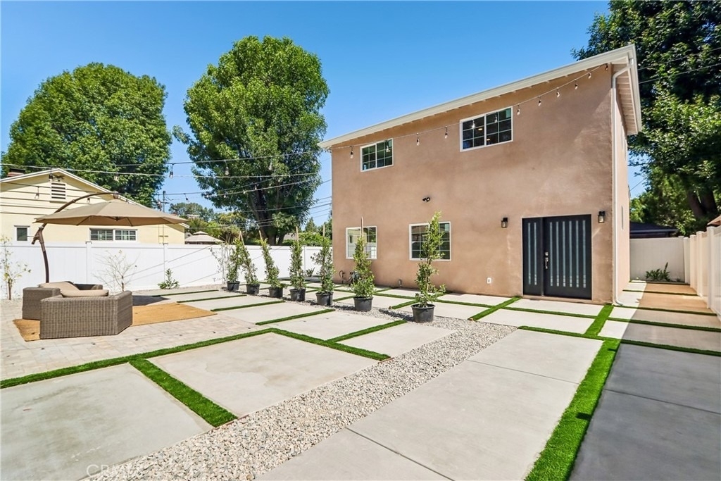 21233 Lopez Street - Photo 0