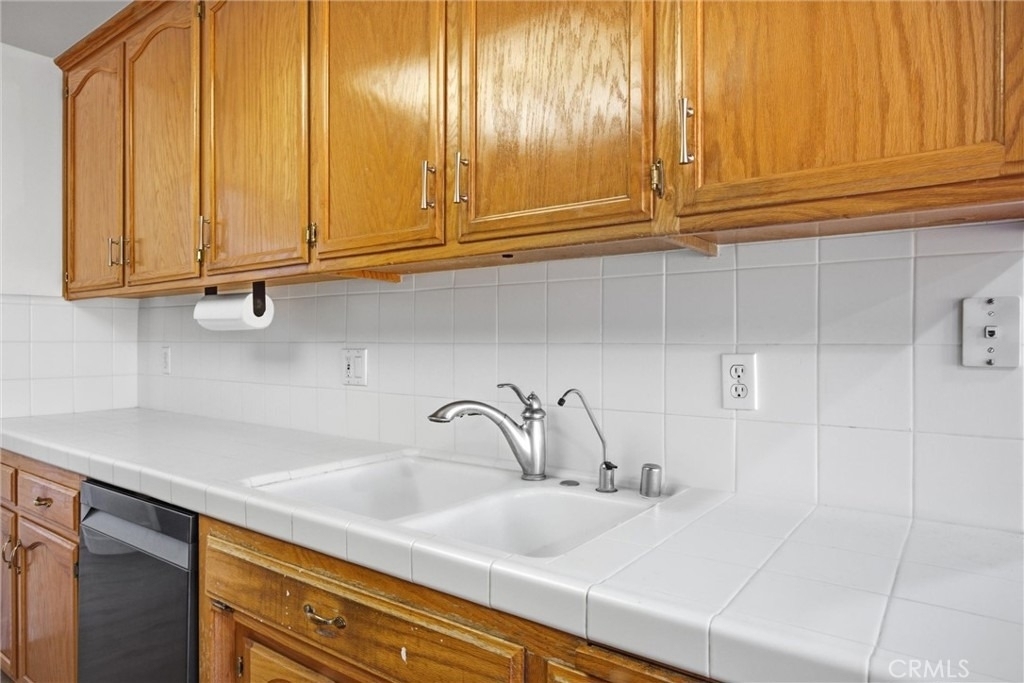 5009 Shaman Court - Photo 17