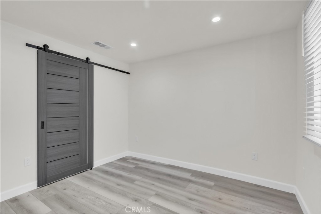 16435 Kingsbury Street - Photo 7