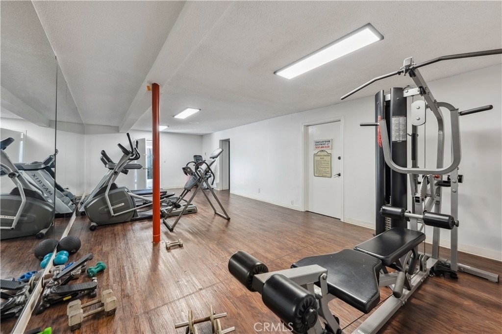 3649 Emerald Street - Photo 6