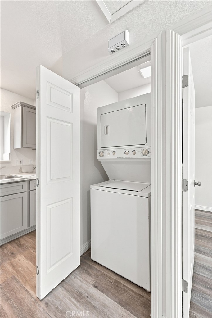 10646 S Wilton Place - Photo 19