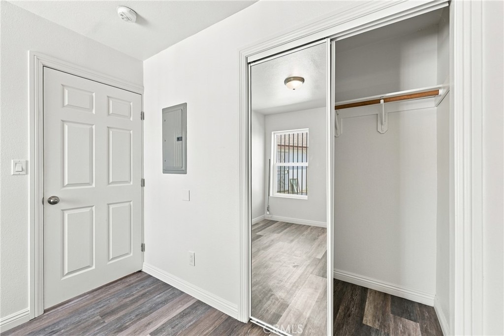 10646 S Wilton Place - Photo 29